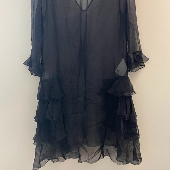 Dress - Picture 3 of 3